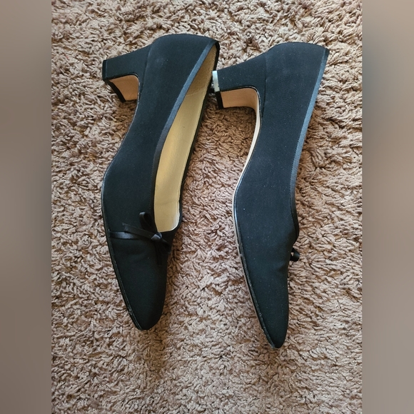 Shoes - Picture 5 of 5